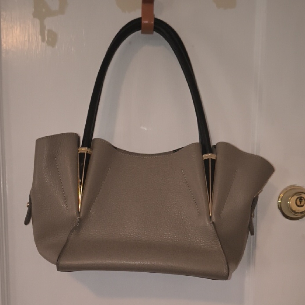 NWT Gironacci | Chic Taupe Leather Shoulder Bag
